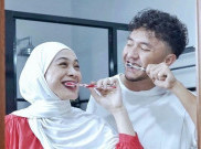 Omesh dan Dian Ayu Berikan Tips Kesehatan Gigi untuk Anak