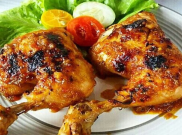 Ayam Bakar Pedas Manis Ini Dijamin Buat Anda Lupa Daratan
