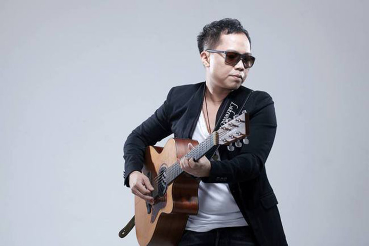 Sandhy Sondoro Tampil Petama Kali di London