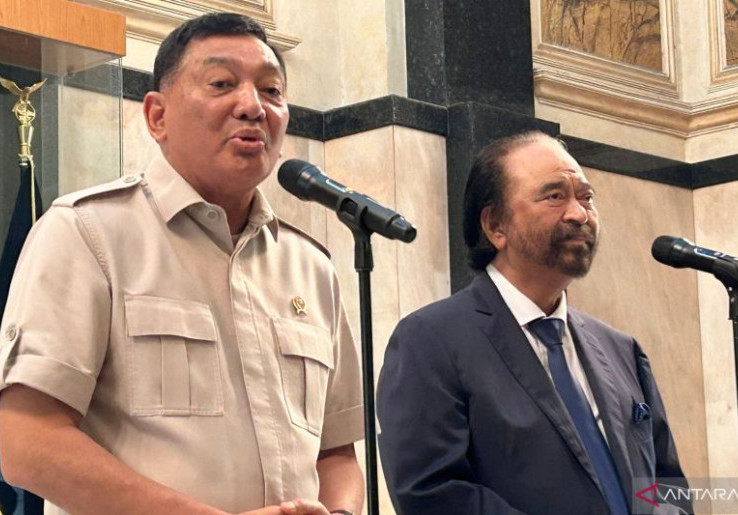 Obat Kuat Politik: Surya Paloh Klaim Dapat 'Vitamin' Penambah Optimisme dari Menhan