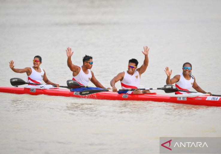 Sengit, Tim Kano Campuran Indonesia Sabet Emas dengan Selisih Waktu Kurang 1 Detik