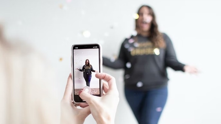 Enggak Melulu Joget-Joget, Simak Tips Unjuk Gigi Biar FYP di TikTok