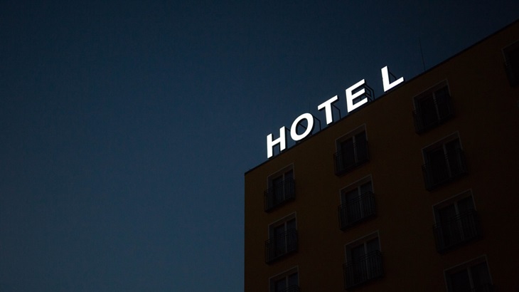 Menginap di Hotel Jangan Lupa Hindari Hal Ini