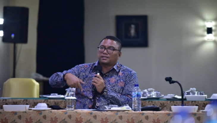 Masyarakat Terkesan Malas Laporkan Pelanggaran Calon Kepala Daerah ke Media Sosial