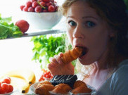 Fakta Tentang 'Midnight Snacking' yang Merugikan Kesehatan