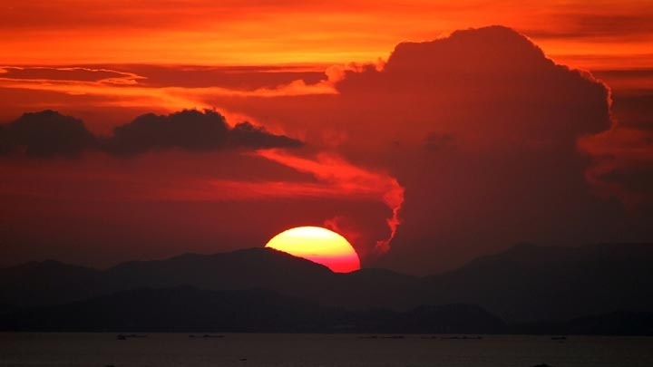 Spot Wisata Alam untuk Melihat Sunrise Terbaik di Indonesia 