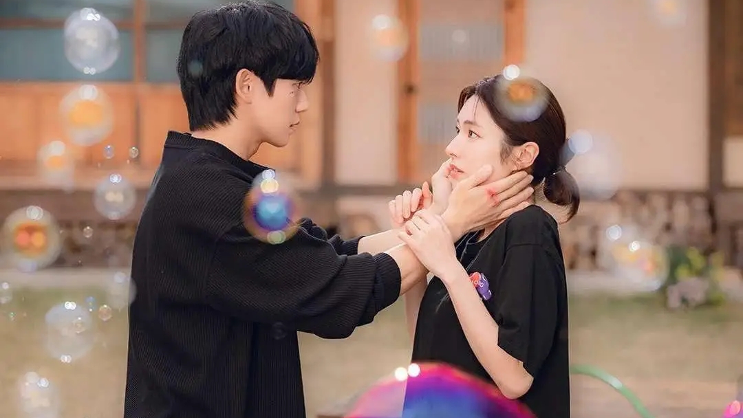 Jung Hae In Hadirkan Single 'Begin Again', Soundtrack K-Drama 'Our Sticky Love'