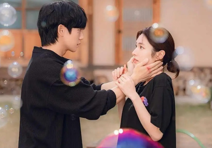 Jung Hae In Hadirkan Single 'Begin Again', Soundtrack K-Drama 'Our Sticky Love'