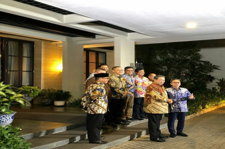 Tiba di Mega Kuningan, Zulkifli Hasan dan SBY Langsung Gelar Pertemuan Tertutup
