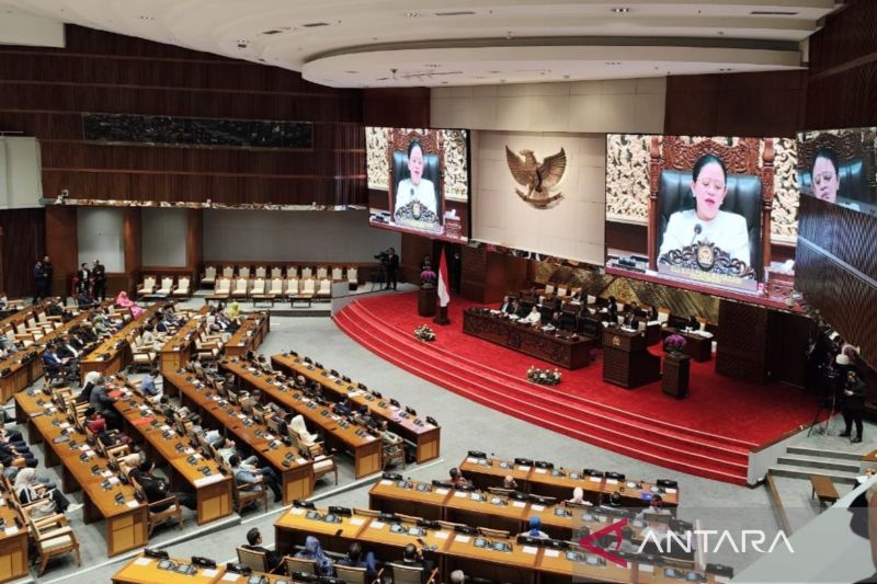 Paripurna Setujui Perubahan UU Pelindungan Pekerja Migran Indonesia Jadi Usulan DPR