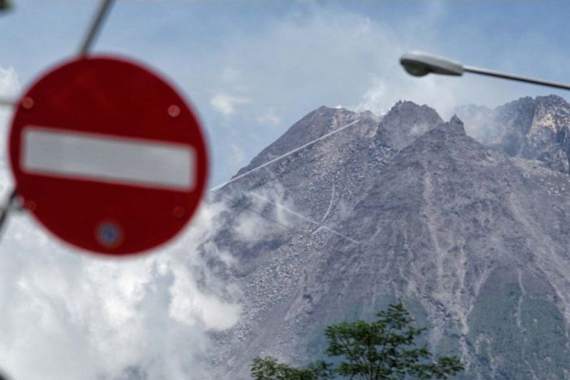 Gas CO2 di Gunung Merapi Melonjak