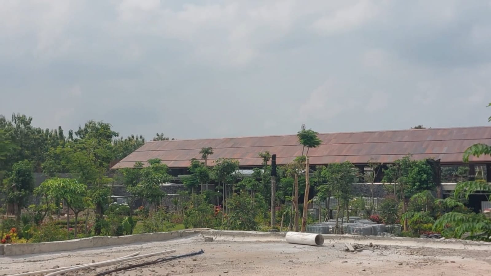 Masih Dibangun, Jokowi Belum Tempati Rumah Hadiah Negara Setelah 1 Tahun Lengser