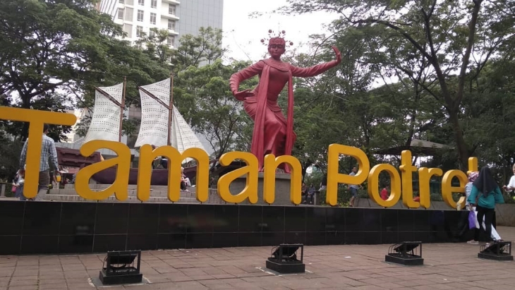 Taman Potret (Sumber: Instagram/chaeka_09keysharsari)