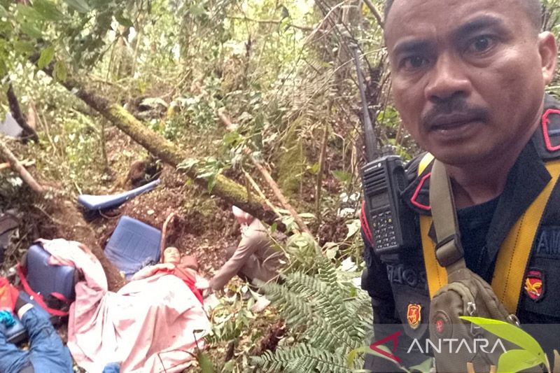Kapolri Terbang ke Jambi Pantau Evakuasi Kapolda