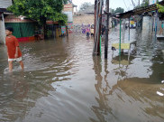 Tangerang Selatan Dikepung Banjir, Ketinggian Air Capai 110 Cm di Bintaro