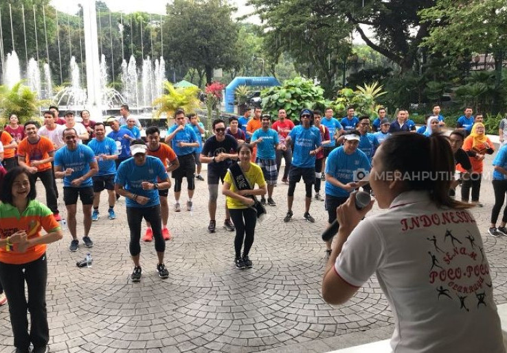Abang None Ikut Kampanyekan Rekor Dunia Poco Poco Saat Pembukaan Asian Games