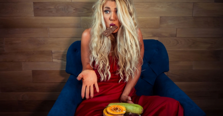 Makan dengan cepat akan susah membantu penurunan berat badan. (Foto: bankerdental.com)