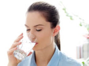 Air Minum dari Artesian Water 