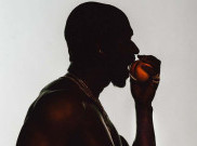 Usher Rilis Daftar Trek Album Terbaru Jelang Penampilan di Super Bowl Halftime