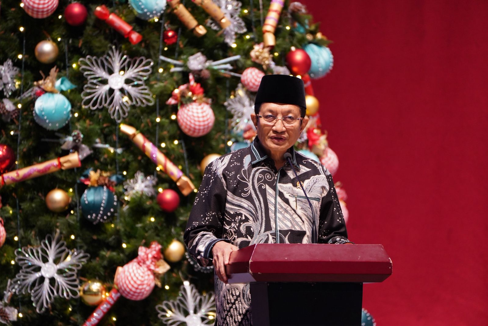 Menteri Agama Sebut Indonesia Bak ‘Sekeping Surga yang Diturunkan Tuhan Lebih Awal’