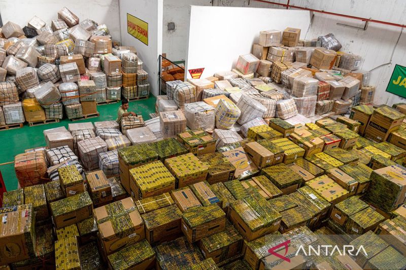 Kemenkeu Bakal Atur Jenis Barang Kiriman TKI Bebas Bea Masuk