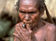 Suku Dani Ungkapkan Rasa Kehilangan Pasangan Lewat Tradisi Potong Jari