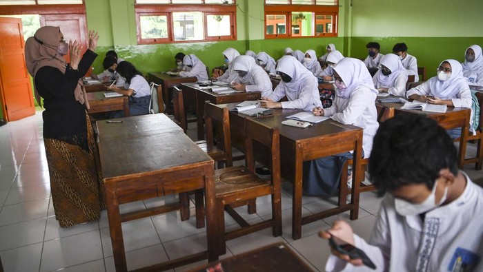 Tambahan Rombongan Belajar di Sekolah Negeri Jabar Disalahgunakan, Diduga Banyak Siswa Titipan