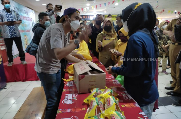 Gelar Operasi Pasar, Pemkot Cirebon Siapkan 25 Ribu Liter Minyak Goreng