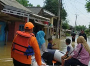 BPBD Karawang Laporkan Ratusan Rumah di 3 Kecamatan Terendam Banjir, Tinggi Air hingga 2 Meter