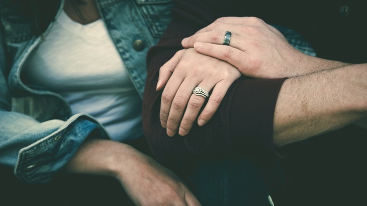 Bisa Jadi Kamu Mengalami Salah satu Tipe Cinta Berikut