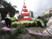 Kota Jakarta Bersolek Jelang Perayaan Natal dan Tahun Baru 2025