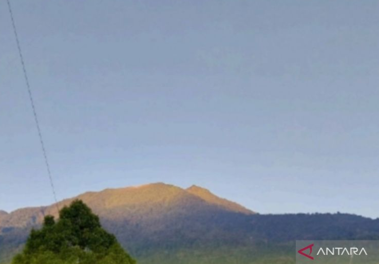 Gunung Sorikmarapi Bergetar Hebat Hingga Naik Status Waspada, Ratusan Gempa Vulkanik Terekam Sepanjang Juli 2026