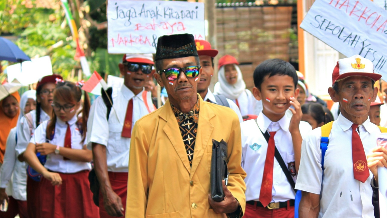 Lirik Lagu Wajib 'Hymne Guru', Persembahan bagi para Pengajar