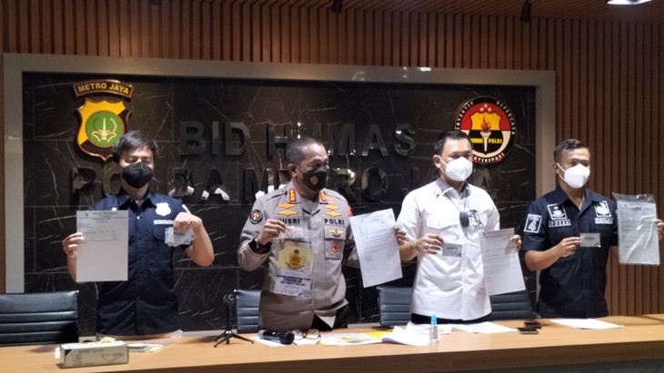 Dua Pelaku Pemalsuan Dokumen COVID-19 Ditangkap Polisi, Begini Modusnya
