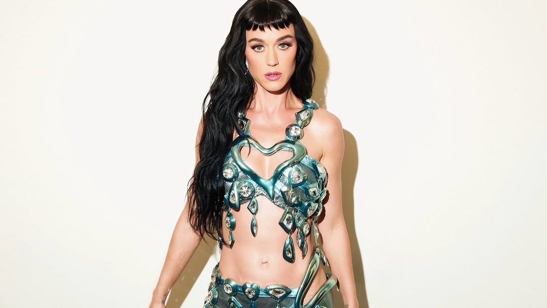 Katy Perry Persembahkan Versi Deluxe Album Versi '1432' Sebagai Kado Natal