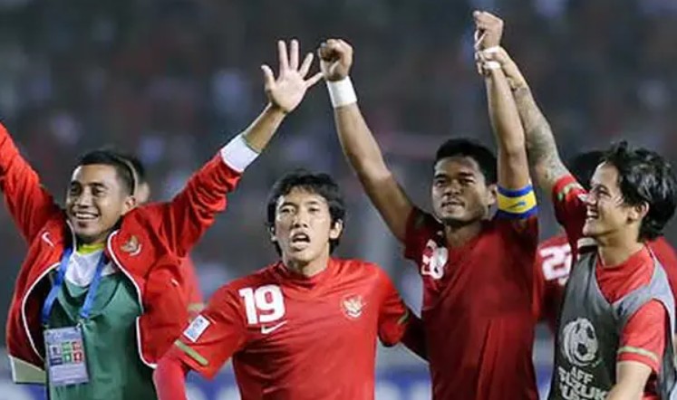 Ketika Sepasang Gol Penalti Bambang Pamungkas Bawa Timnas Indonesia Menang Dramatis atas Thailand di GBK, 16 Tahun Silam