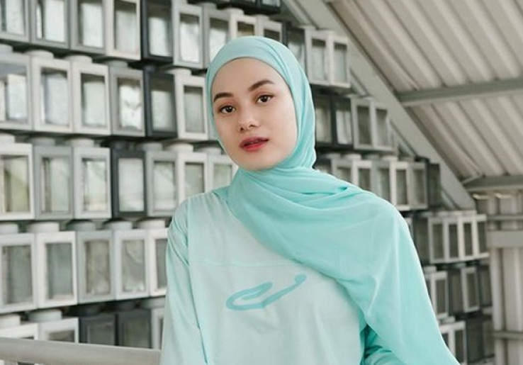 Ide Hadiah Lebaran Ala Dinda Hauw