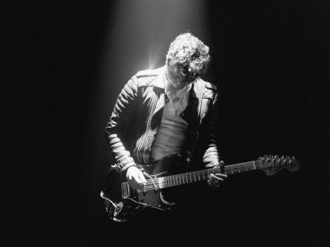 Keluarnya Bruce menjadi pengaruh besar bagi Asking Alexandria