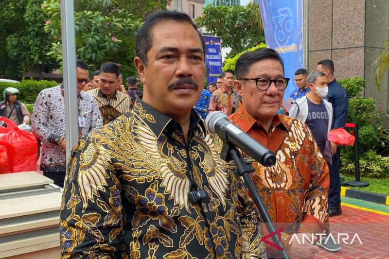 WNA China Bikin Video Selipkan Uang Rp 500 Ribu di Paspor Diamankan, Imigrasi: Tak Butuh WNA Permalukan Negara