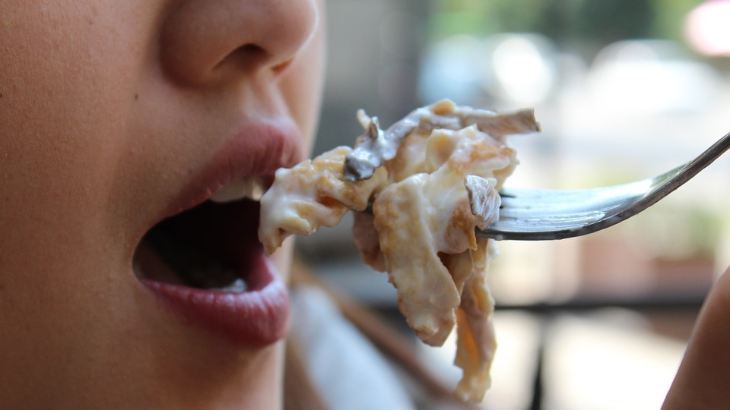 3 Tanda Anda Kurang Makan