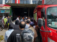 Antrean Panjang Beli Gas di Pangkalan Resmi, Warga: Stok di Pengecer Kosong