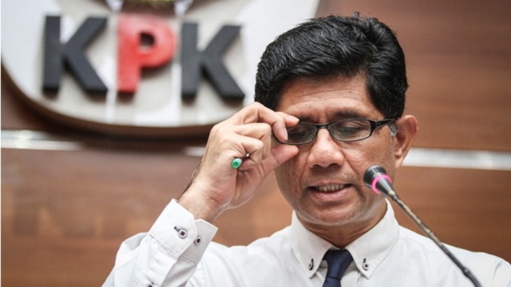 Wakil Ketua KPK Laode M Syarif menyampaikan keterangan pers di gedung KPK, Jakarta (ANTARA FOTO/Dhemas R)