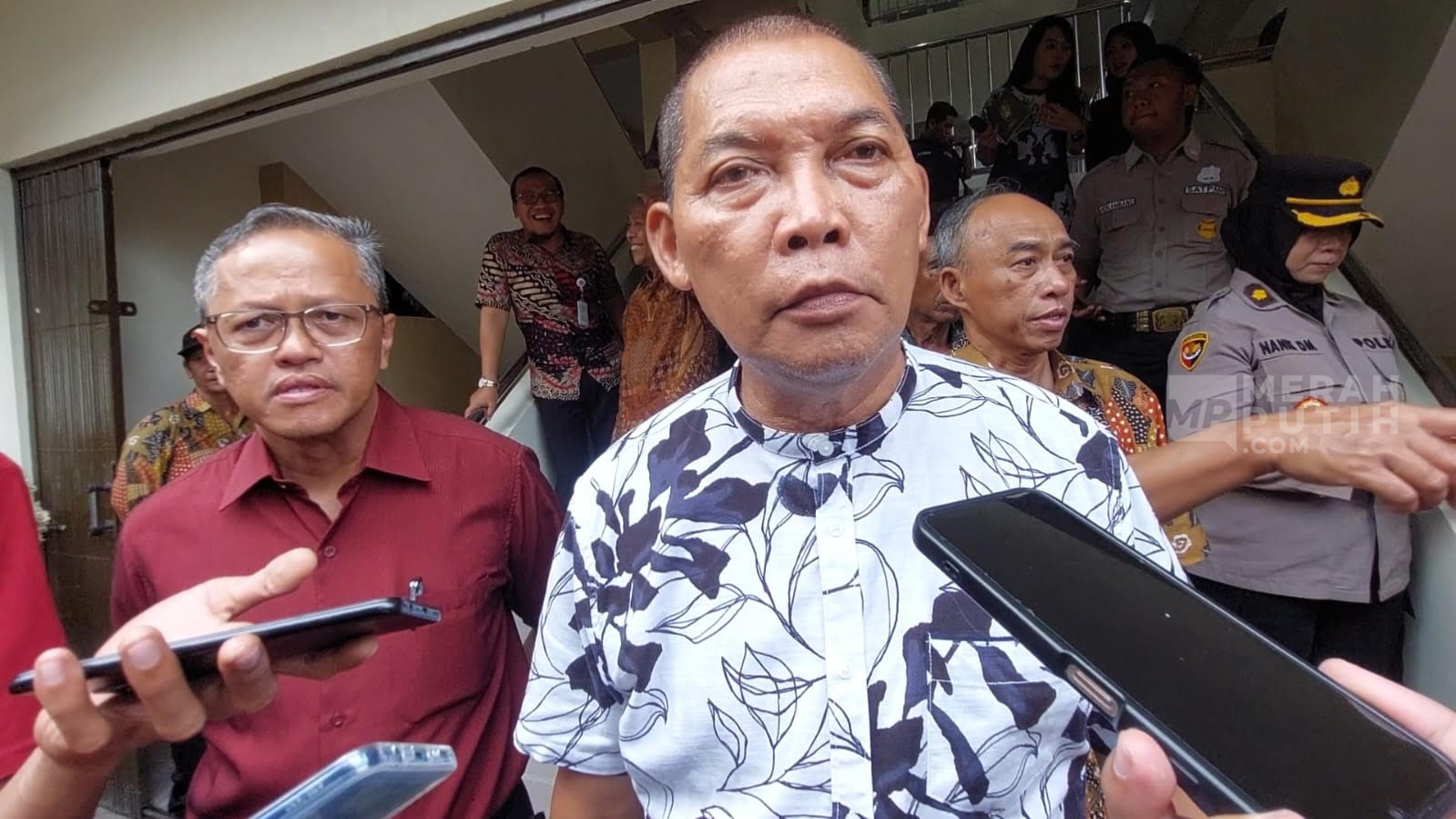 Proyek Rel Layang Joglo Peninggalan Gibran Banjir, Pemkot Andalkan Pompa Portable