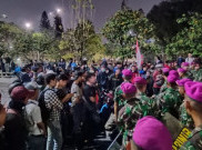 Marinir Dikerahkan, Mahasiswa Langsung Tenang: Terima Kasih Bapak TNI, Hidup TNI!
