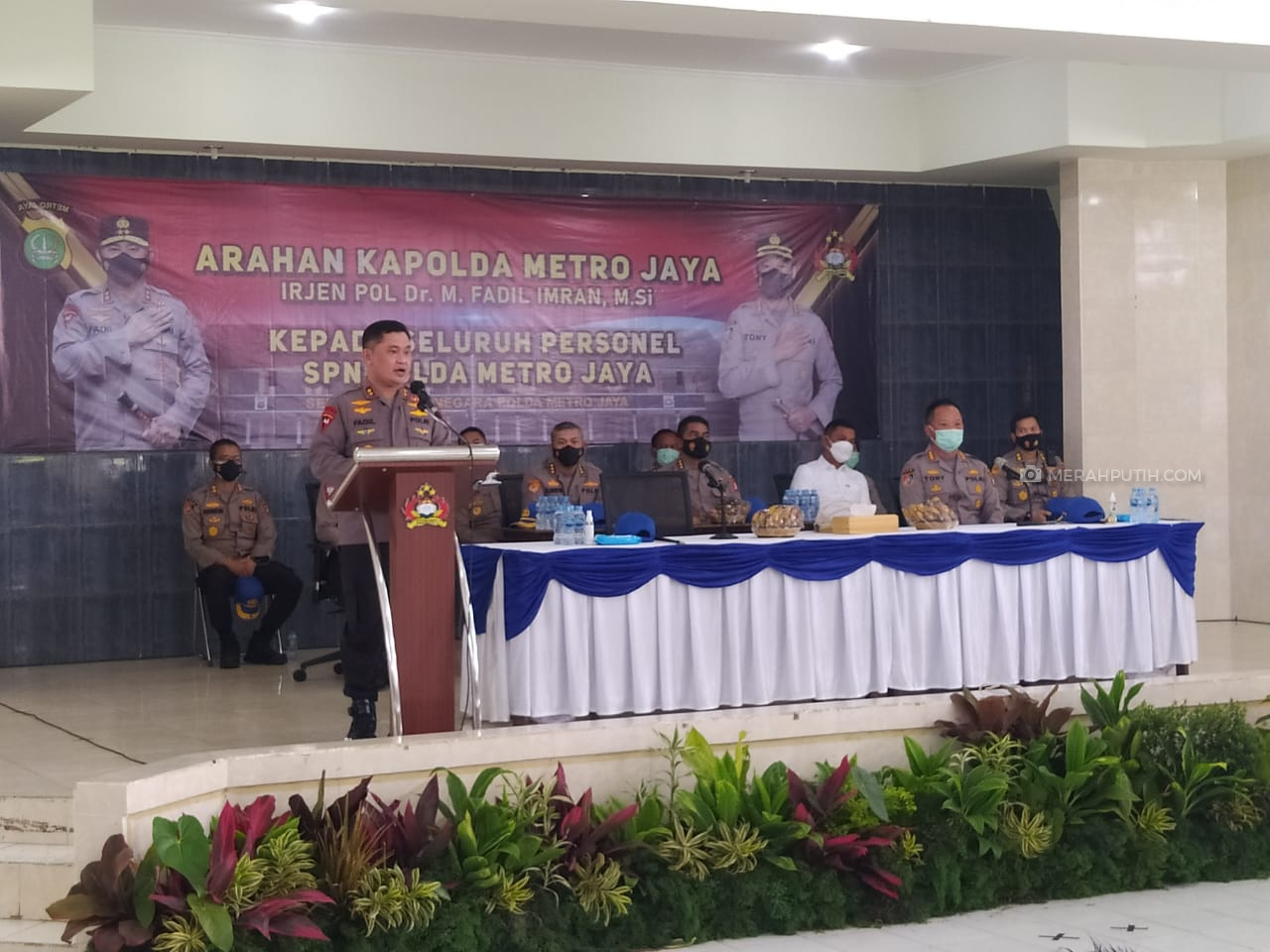 Kapolda Metro Mau Jualan Pisang Goreng di Kantornya