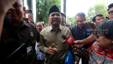 Mantan Menteri Agama Yaqut Cholil Qoumas Hadiri Pemeriksaan KPK 