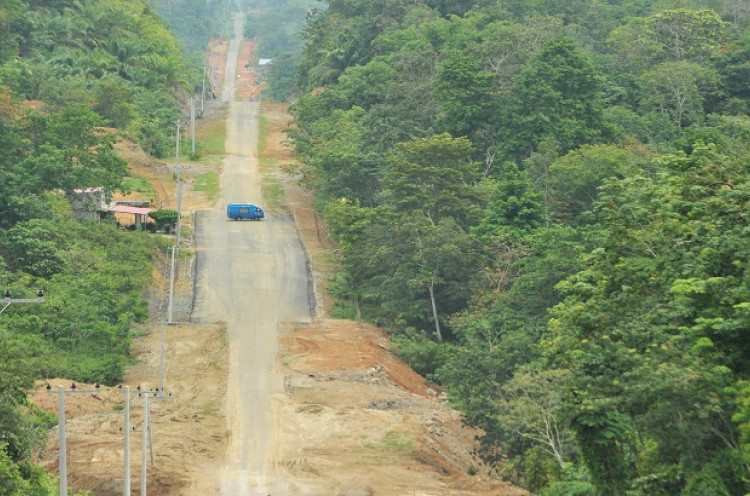  Jalan Lintas Riau-Sumatera Barat Terputus