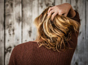Rahasia Rambut Bervolume, Terapkan Perawatan Ala Salon Jepang dengan Bahan Alami Bunga Camellia