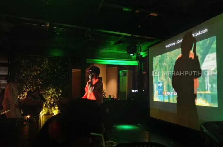Babah Ramu Gelar Karaoke Night untuk Warga Gading Serpong