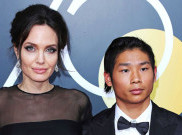 Tambah Tua, Angelina Jolie Santai